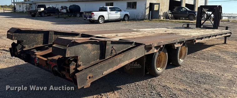 image for item GH9383 2013 Belshe FB30 equipment trailer