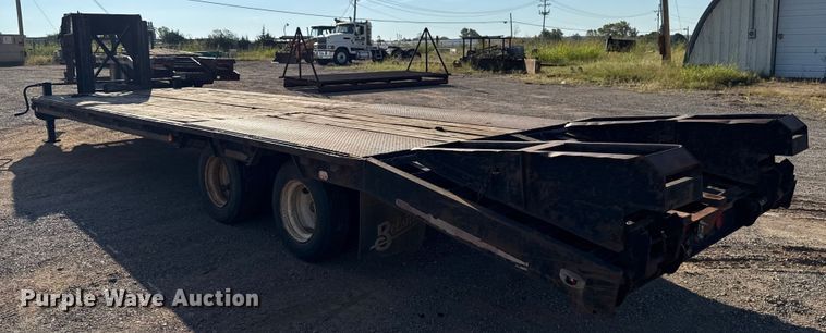 image for item GH9383 2013 Belshe FB30 equipment trailer