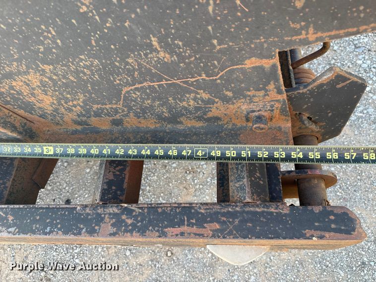 image for item GH9383 2013 Belshe FB30 equipment trailer