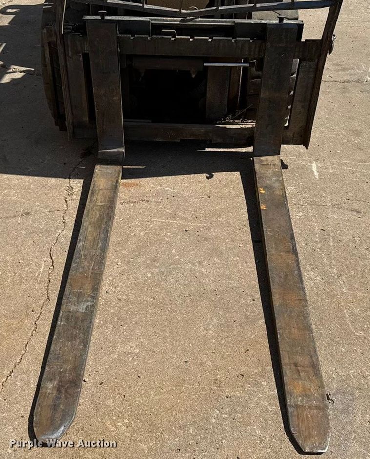 image for item GH9386 TCM FG30N5T forklift