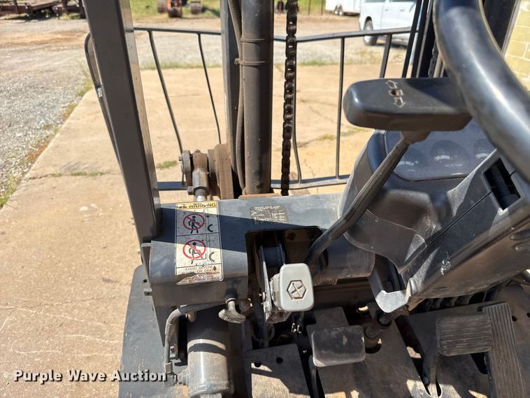 image for item GH9386 TCM FG30N5T forklift