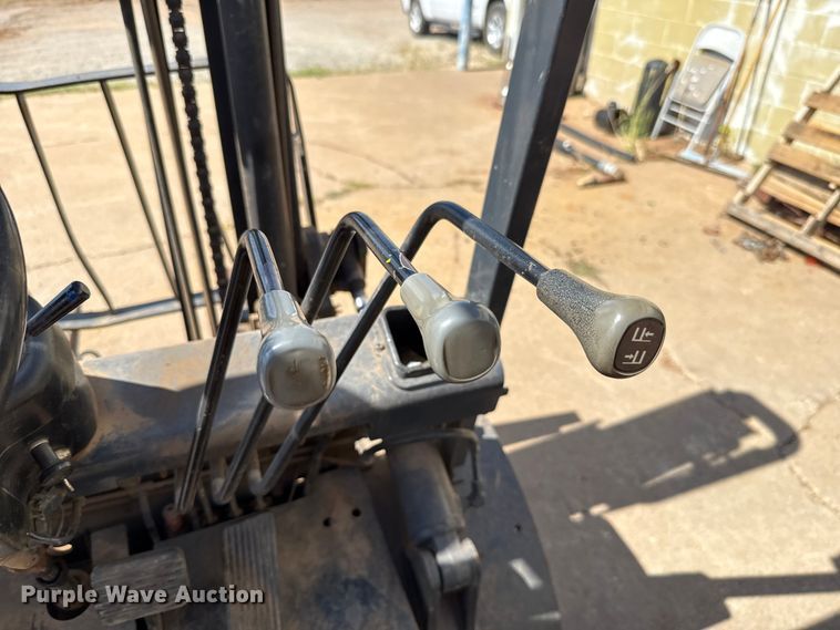 image for item GH9386 TCM FG30N5T forklift