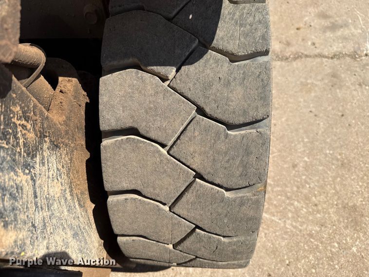 image for item GH9386 TCM FG30N5T forklift