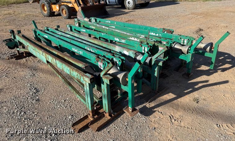 image for item GH9390 McElroy PolyHorse pipe-handling system