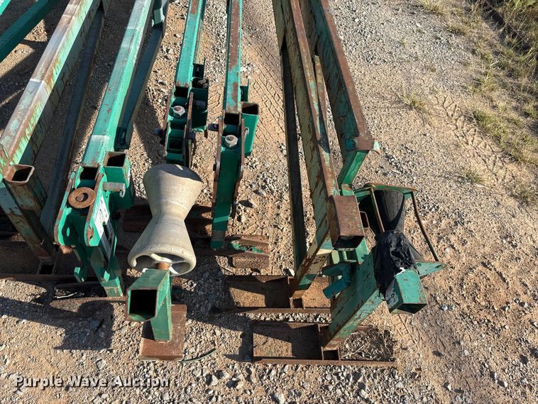 image for item GH9390 McElroy PolyHorse pipe-handling system