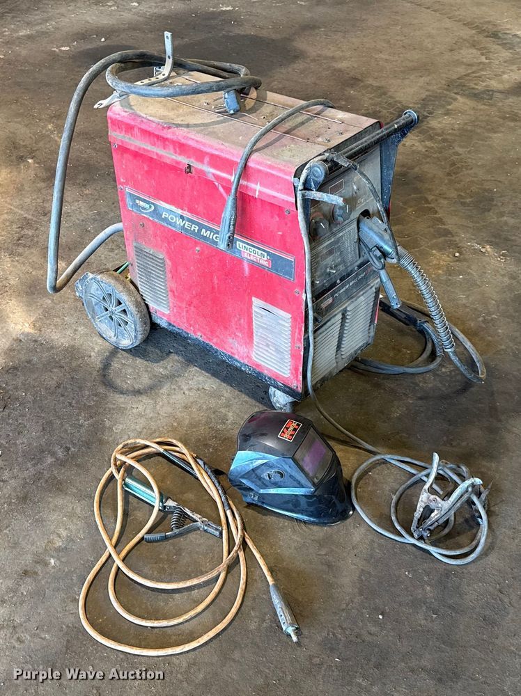 image for item GH9391 Lincoln Power Mig 350MP welder