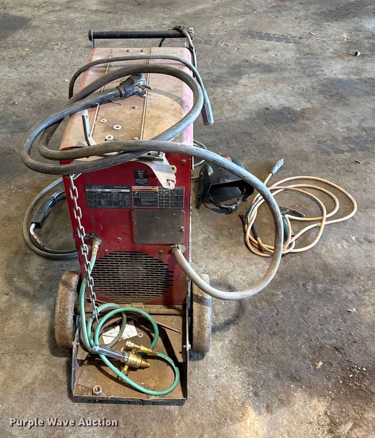 image for item GH9391 Lincoln Power Mig 350MP welder