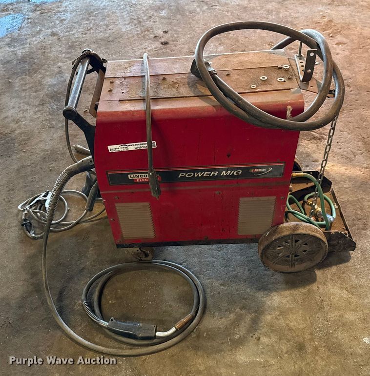 image for item GH9391 Lincoln Power Mig 350MP welder