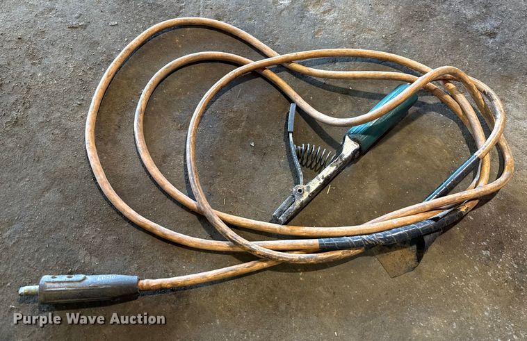 image for item GH9391 Lincoln Power Mig 350MP welder