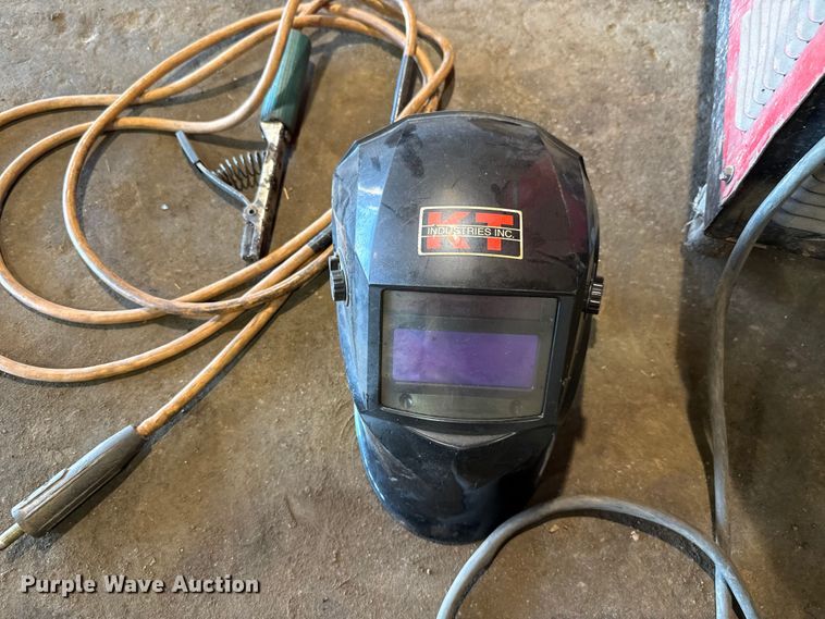 image for item GH9391 Lincoln Power Mig 350MP welder