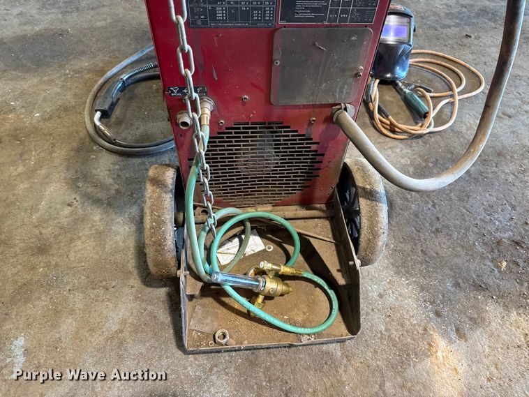 image for item GH9391 Lincoln Power Mig 350MP welder