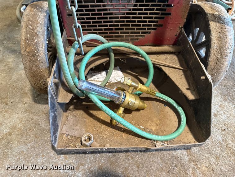 image for item GH9391 Lincoln Power Mig 350MP welder