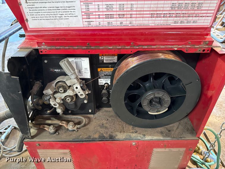 image for item GH9391 Lincoln Power Mig 350MP welder