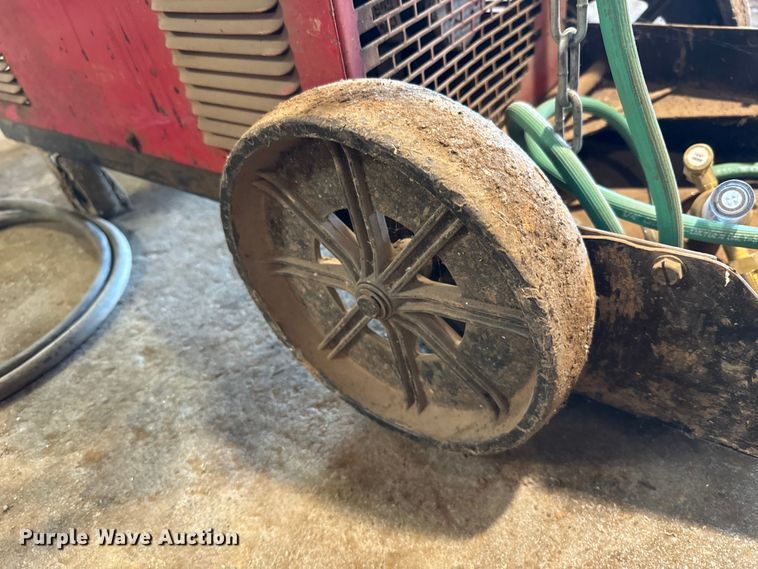 image for item GH9391 Lincoln Power Mig 350MP welder