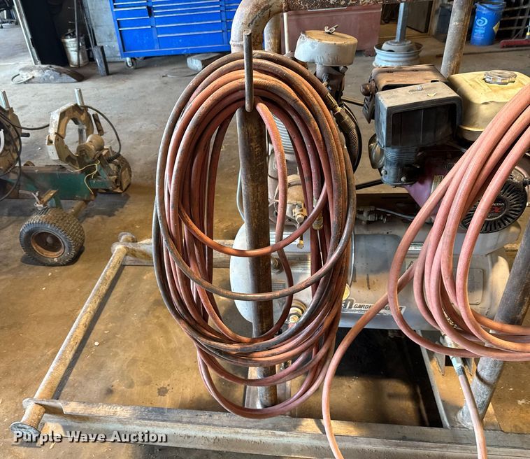 image for item GH9392 Gardner Denver Caersa R Series air compressor