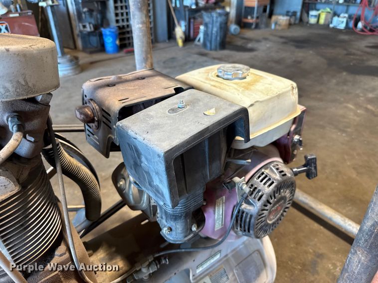 image for item GH9392 Gardner Denver Caersa R Series air compressor