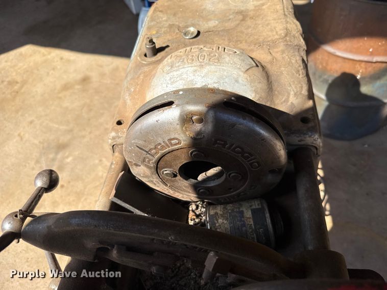 image for item GH9397 Rigid 802 pipe threader