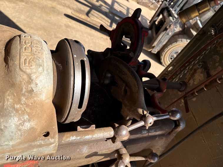 image for item GH9397 Rigid 802 pipe threader