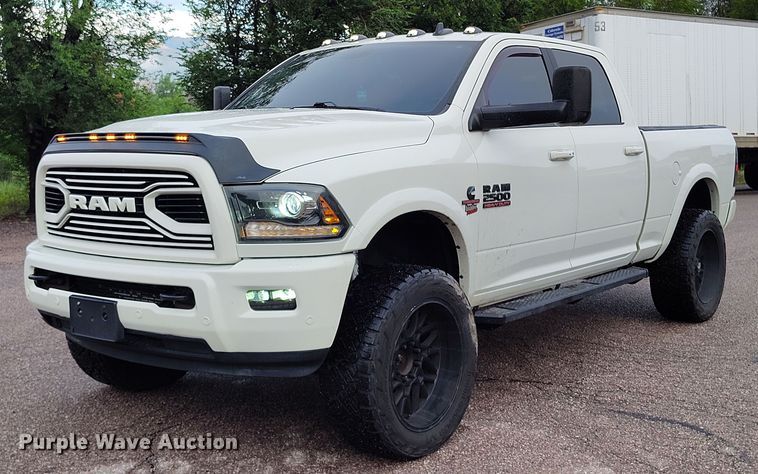 image for item IP9662 2018 RAM 2500 Laramie Crew Cab pickup truck