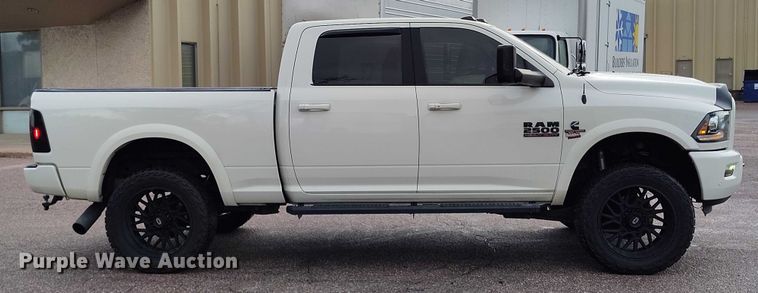 image for item IP9662 2018 RAM 2500 Laramie Crew Cab pickup truck