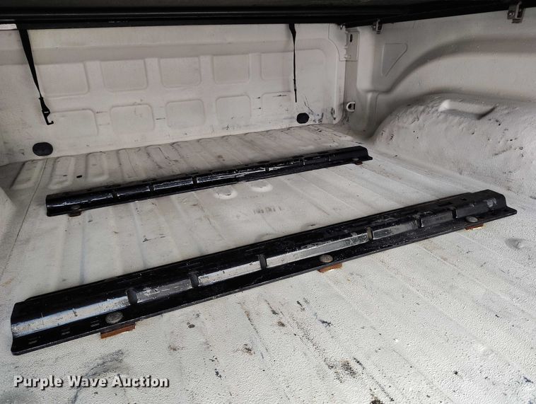 image for item IP9662 2018 RAM 2500 Laramie Crew Cab pickup truck