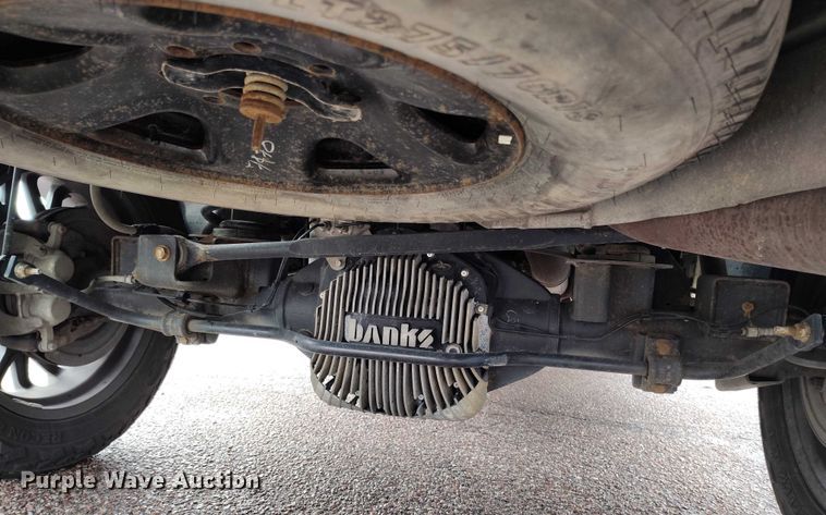 image for item IP9662 2018 RAM 2500 Laramie Crew Cab pickup truck