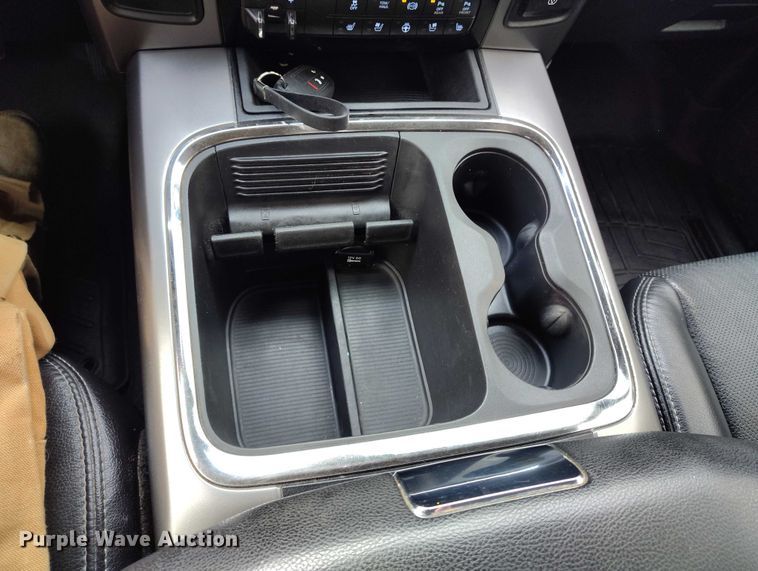 image for item IP9662 2018 RAM 2500 Laramie Crew Cab pickup truck