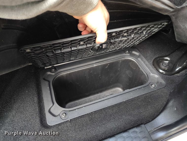 image for item IP9662 2018 RAM 2500 Laramie Crew Cab pickup truck