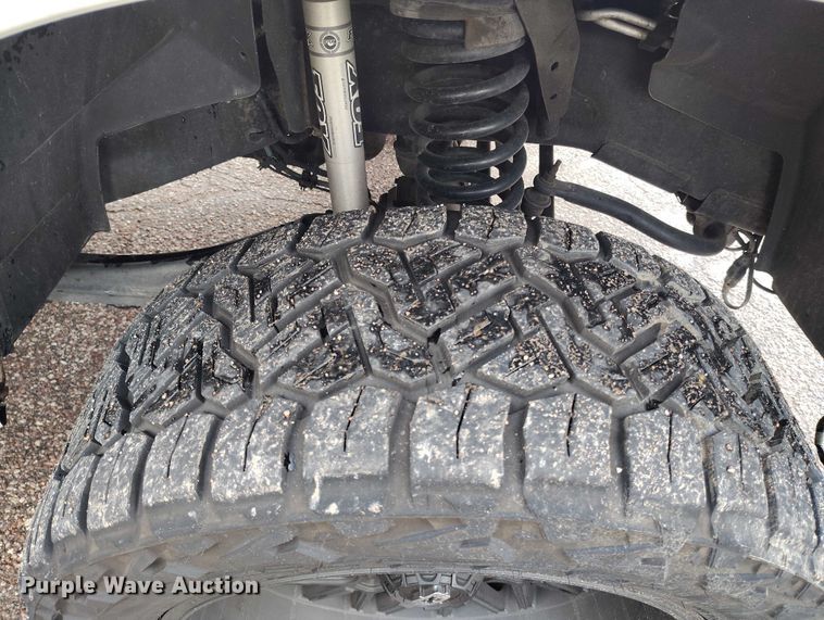 image for item IP9662 2018 RAM 2500 Laramie Crew Cab pickup truck