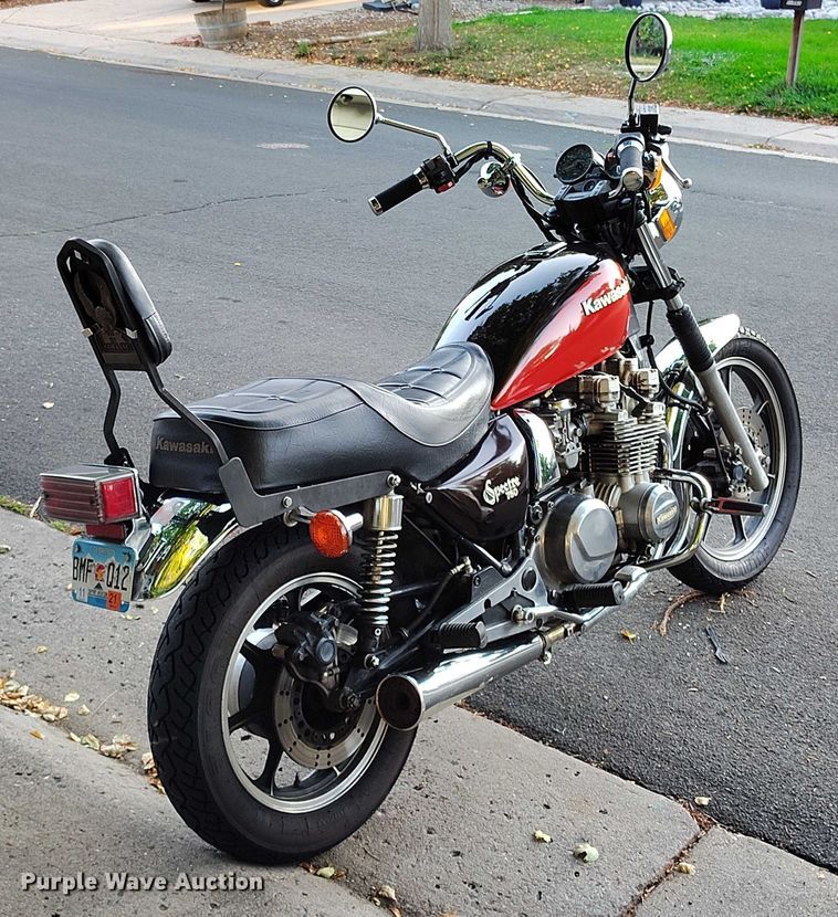 image for item IP9709 1983 Kawasaki Spectre 750 motorcycle