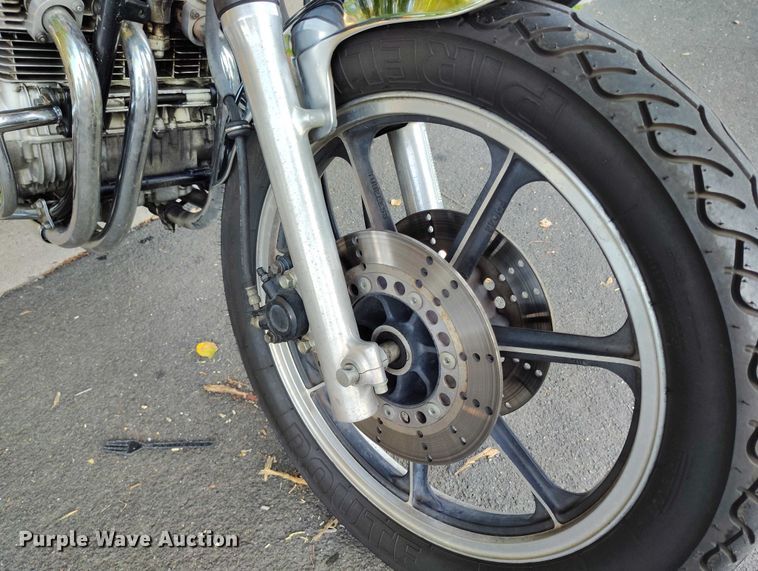 image for item IP9709 1983 Kawasaki Spectre 750 motorcycle