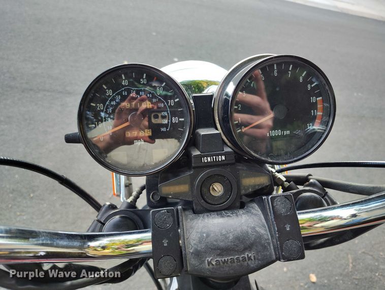 image for item IP9709 1983 Kawasaki Spectre 750 motorcycle