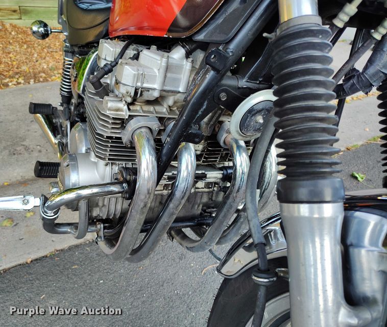 image for item IP9709 1983 Kawasaki Spectre 750 motorcycle