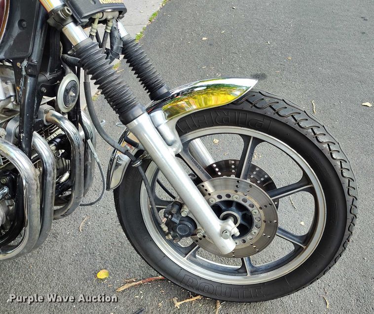 image for item IP9709 1983 Kawasaki Spectre 750 motorcycle