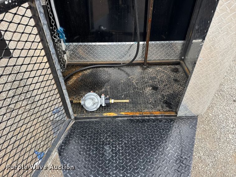 image for item NU9615 2025 Timens food trailer