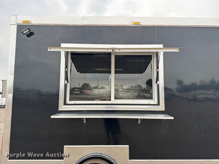 image for item NU9615 2025 Timens food trailer