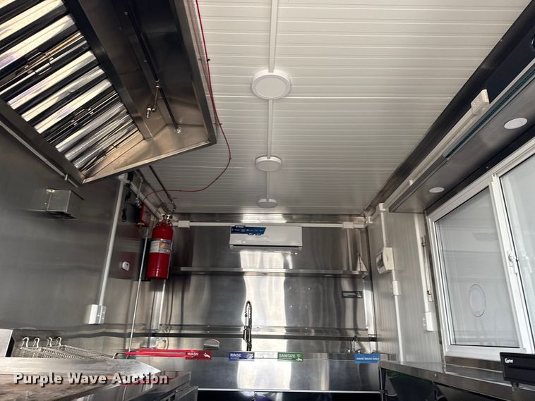 image for item NU9615 2025 Timens food trailer