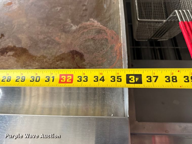 image for item NU9615 2025 Timens food trailer