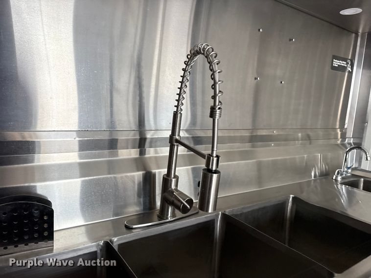 image for item NU9615 2025 Timens food trailer