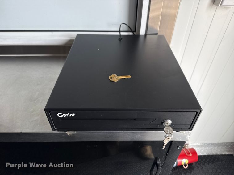 image for item NU9615 2025 Timens food trailer