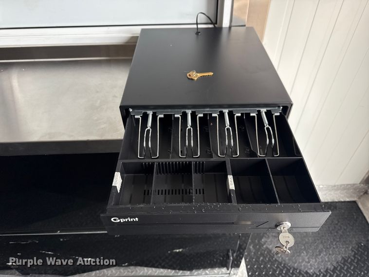 image for item NU9615 2025 Timens food trailer