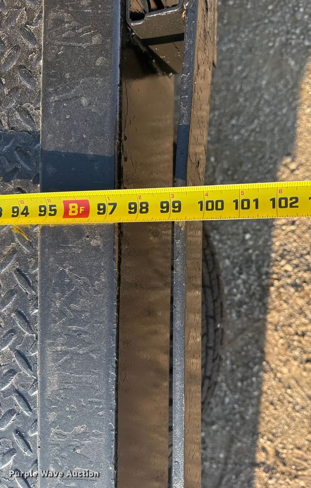 image for item NU9618 2012 Dodge Ram 3500 flatbed pickup truck