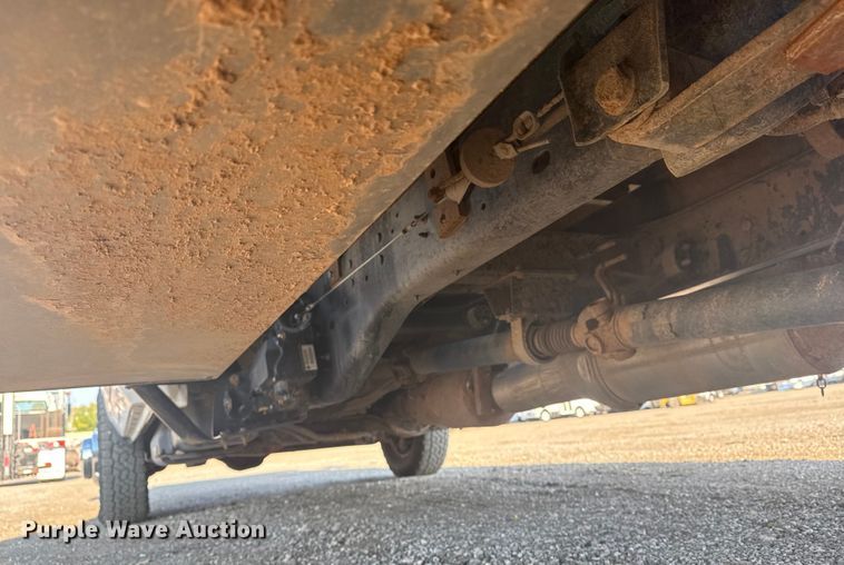 image for item NU9618 2012 Dodge Ram 3500 flatbed pickup truck