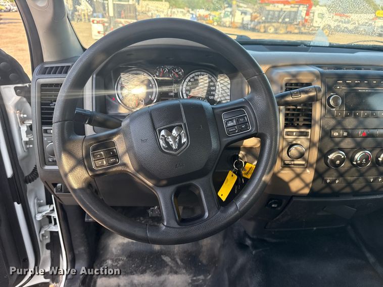 image for item NU9618 2012 Dodge Ram 3500 flatbed pickup truck