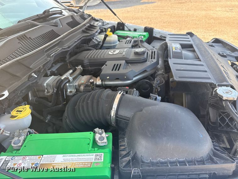 image for item NU9618 2012 Dodge Ram 3500 flatbed pickup truck