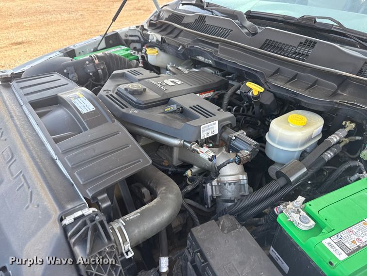 image for item NU9618 2012 Dodge Ram 3500 flatbed pickup truck