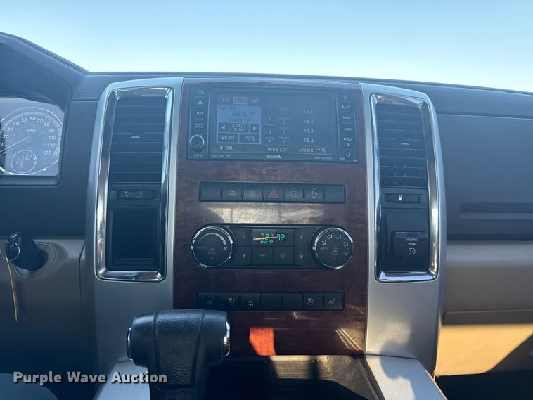 image for item NU9620 2010 Dodge Ram 1500 Quad Cab pickup truck