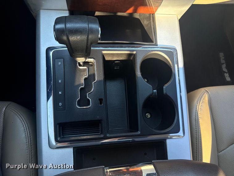 image for item NU9620 2010 Dodge Ram 1500 Quad Cab pickup truck