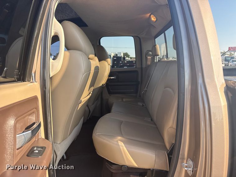 image for item NU9620 2010 Dodge Ram 1500 Quad Cab pickup truck