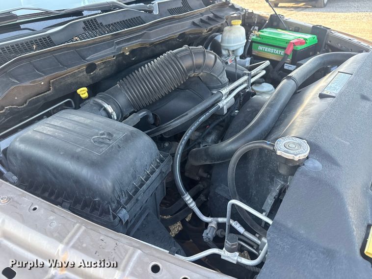 image for item NU9620 2010 Dodge Ram 1500 Quad Cab pickup truck